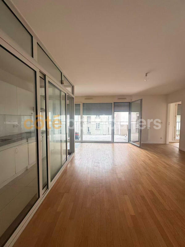 Appartement - 88 m² - 4 pièces