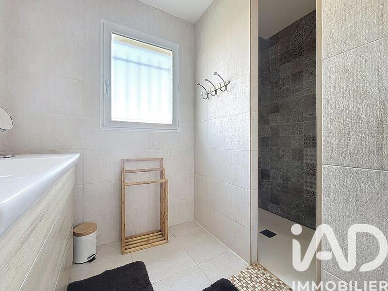 Maison - 168 m² - 6 pièces