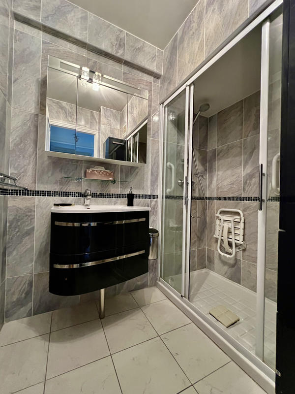 Appartement - 79 m² - 3 pièces