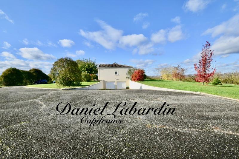 Villa - 188 m² - 6 pièces