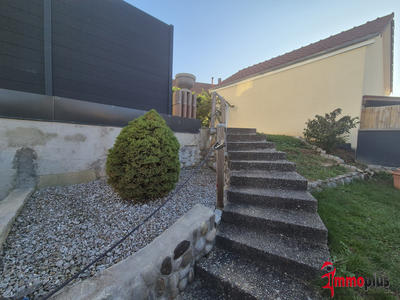Maison - 103 m² - 5 pièces