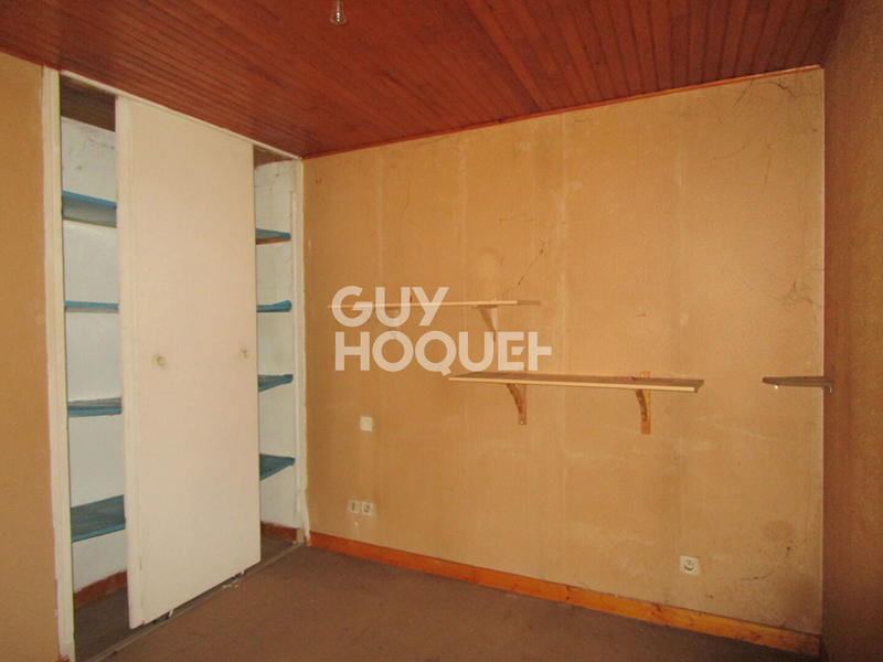 Maison - 90 m² - 5 pièces