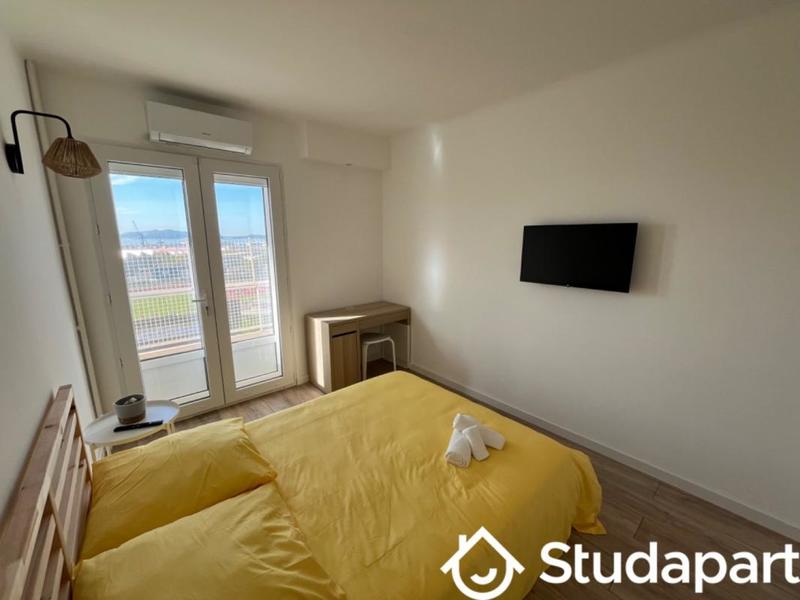 Chambre - 12 m² - 1 pièce