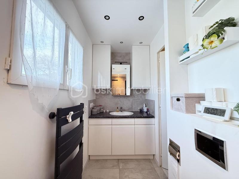 Propriété - 150 m² - 5 pièces