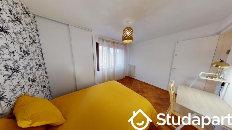 Chambre - 12 m² - 1 pièce