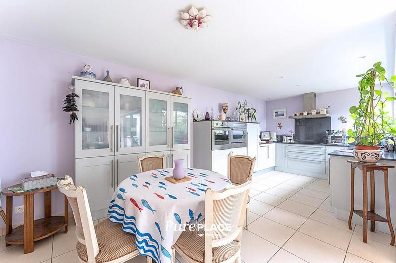 Maison - 164 m² - 6 pièces