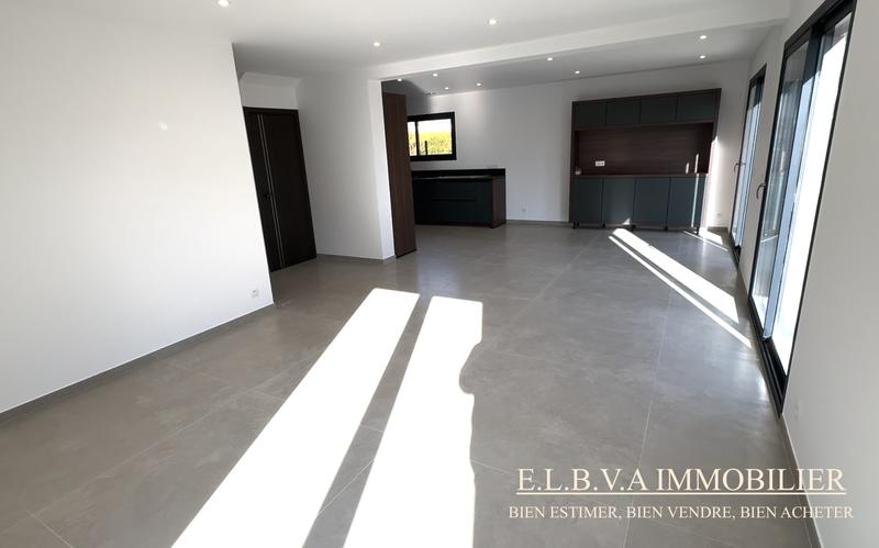 Maison contemporaine - 130 m² - 4 pièces