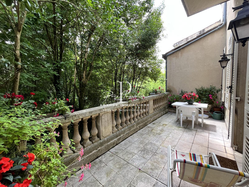 Maison - 200 m² - 4 pièces