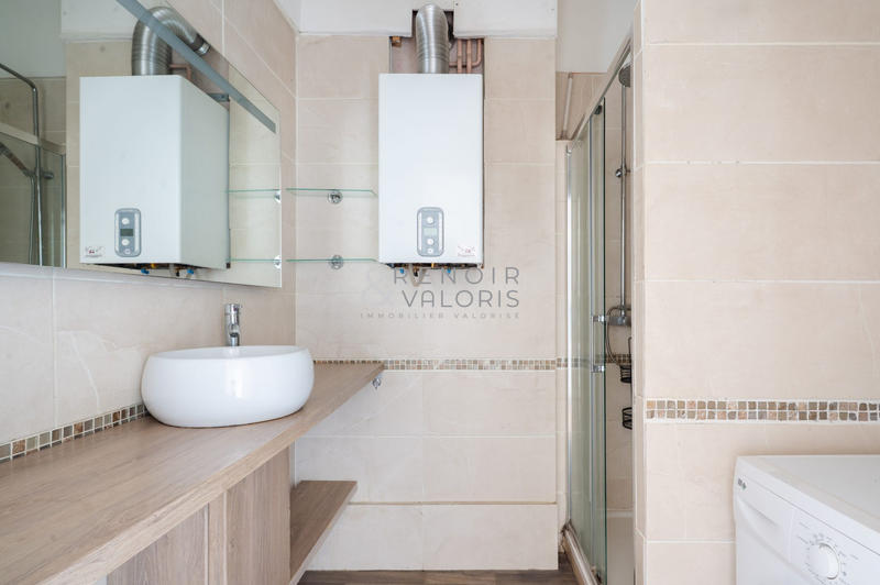 Appartement - 56 m² - 3 pièces