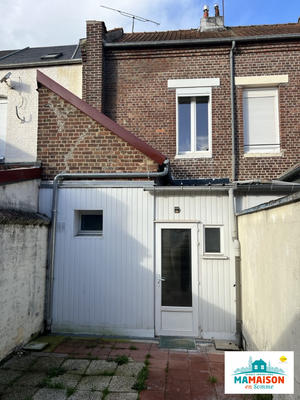 Maison - 75 m² - 5 pièces