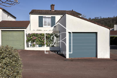 Maison - 86 m² - 4 pièces