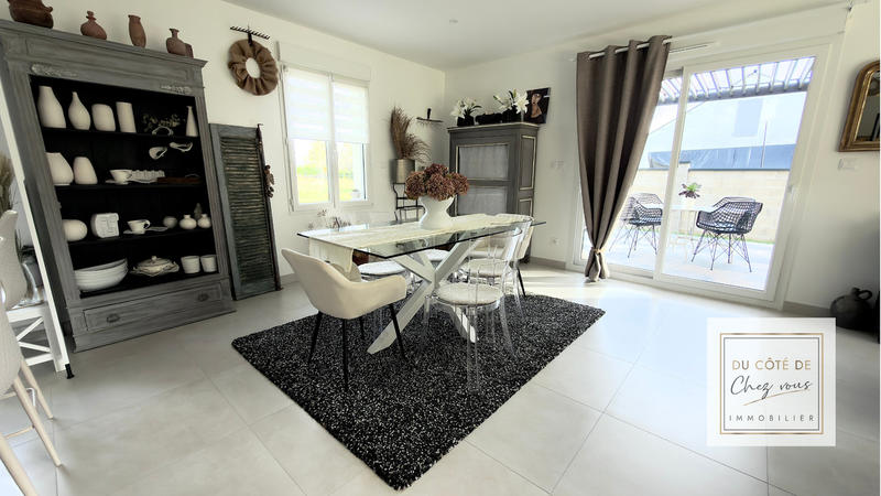 Maison - 95 m² - 5 pièces