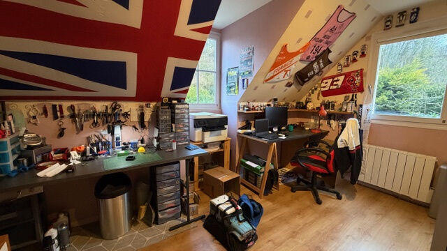 Maison - 109 m² - 6 pièces