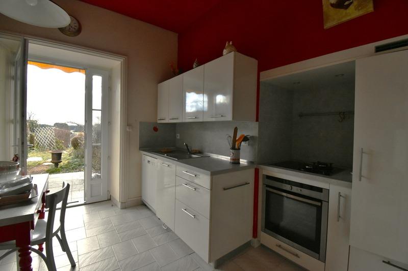 Maison - 206 m² - 10 pièces