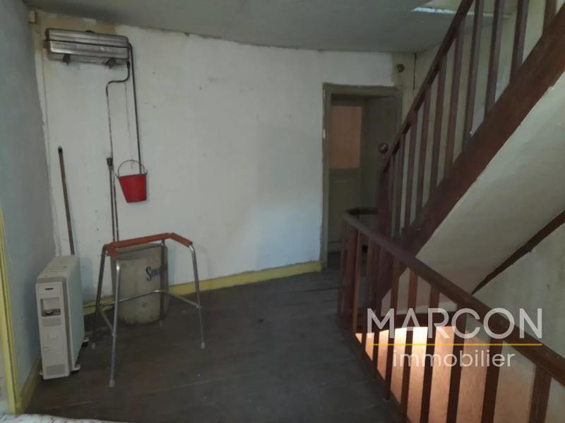 Maison de village - 90 m² - 7 pièces