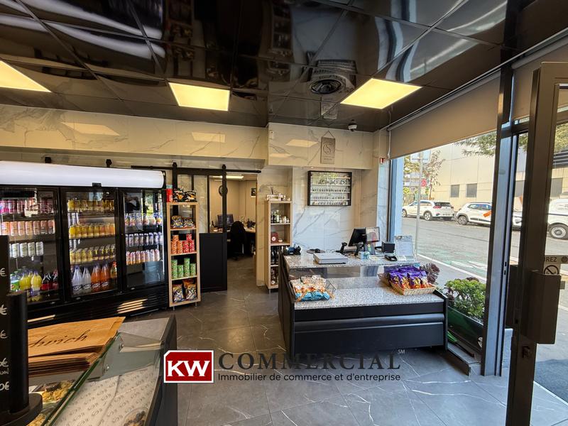 Fonds de commerce - Magasins - 140 m²