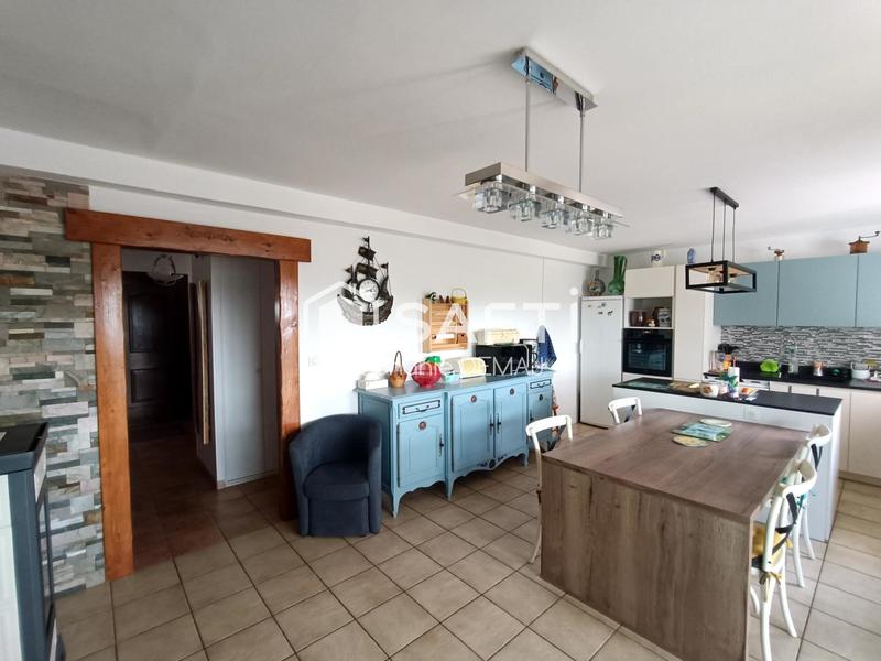 Villa - 206 m² - 6 pièces