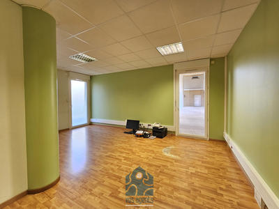 Appartement - 110 m² - 5 pièces