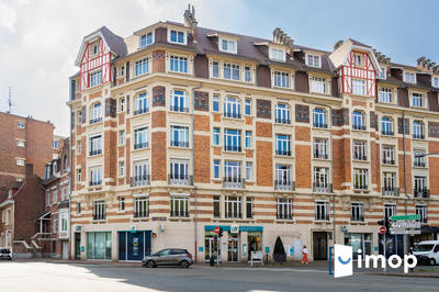 Appartement - 195 m² - 5 pièces