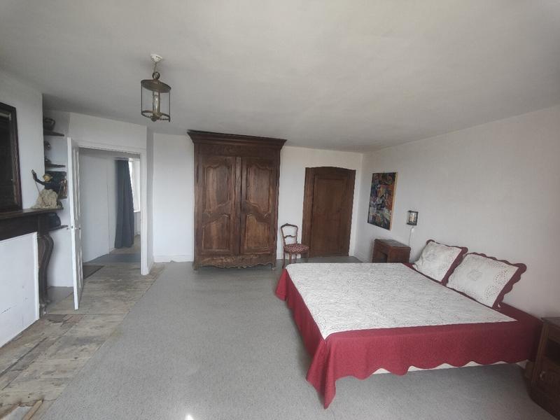 Corps de ferme - 140 m² - 6 pièces