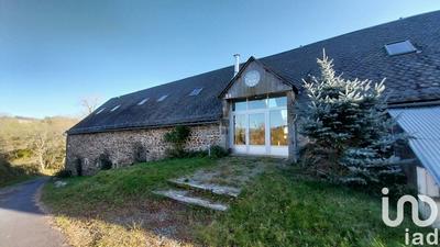 Maison - 613 m² - 18 pièces