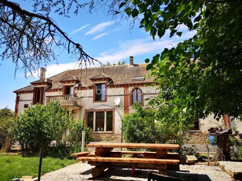 Maison - 326 m² - 11 pièces