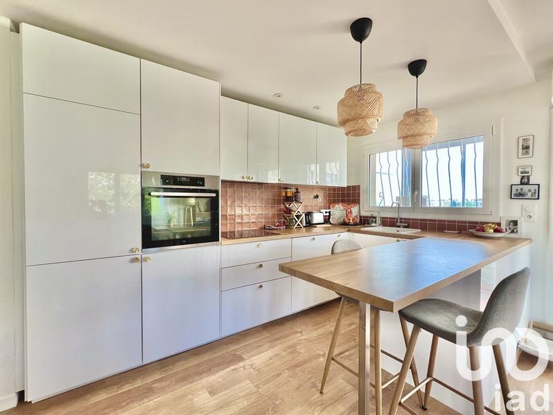 Appartement - 65 m² - 3 pièces