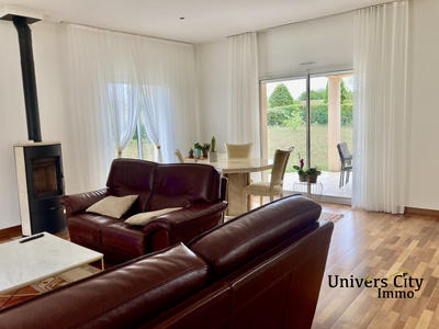 Maison contemporaine - 160 m² - 6 pièces