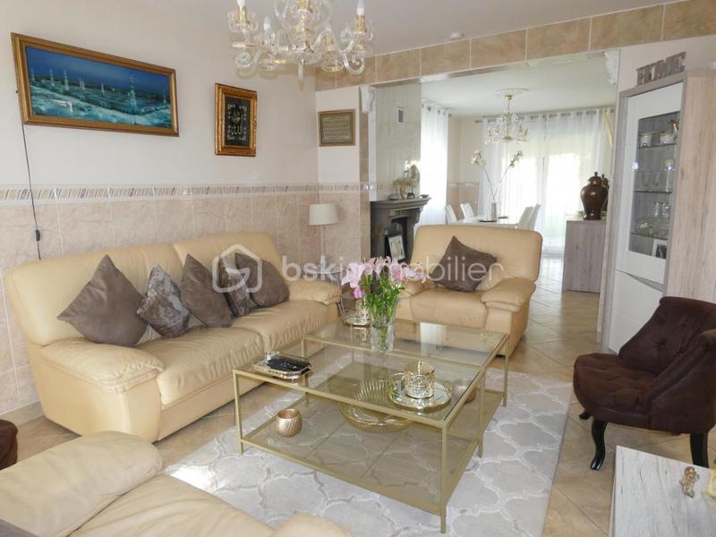 Maison - 128 m² - 5 pièces