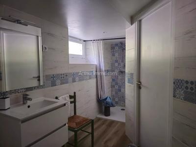 Maison - 180 m² - 7 pièces