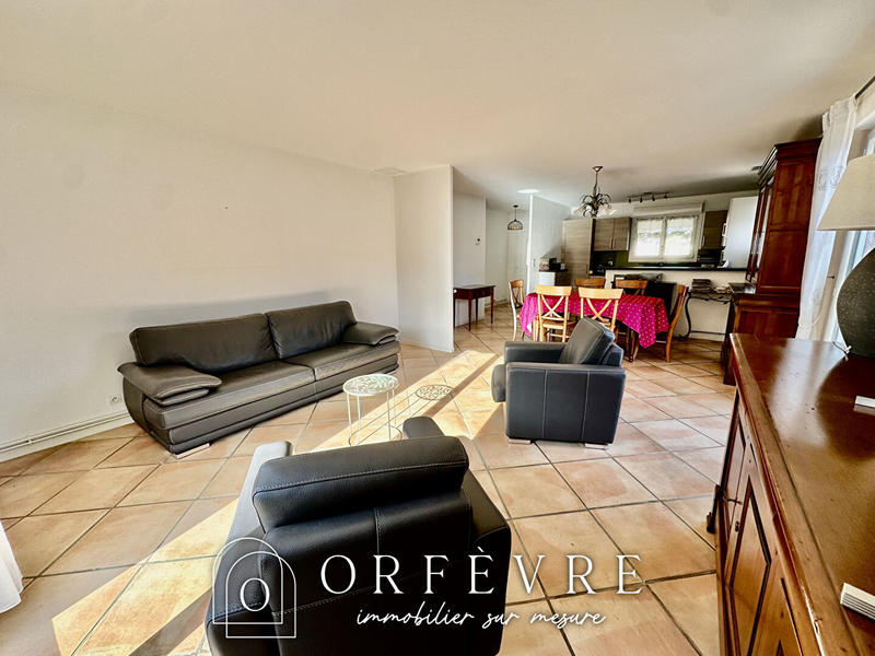 Maison - 95 m² - 4 pièces