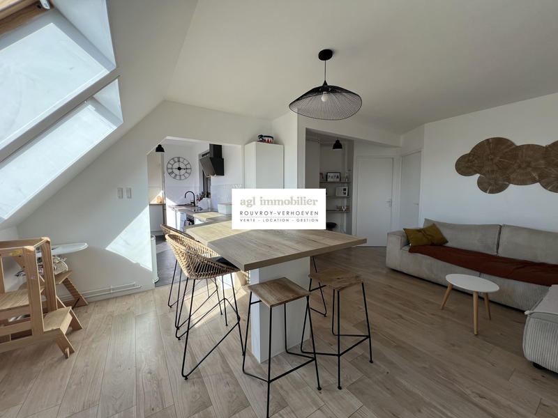 Duplex - 77 m² - 4 pièces