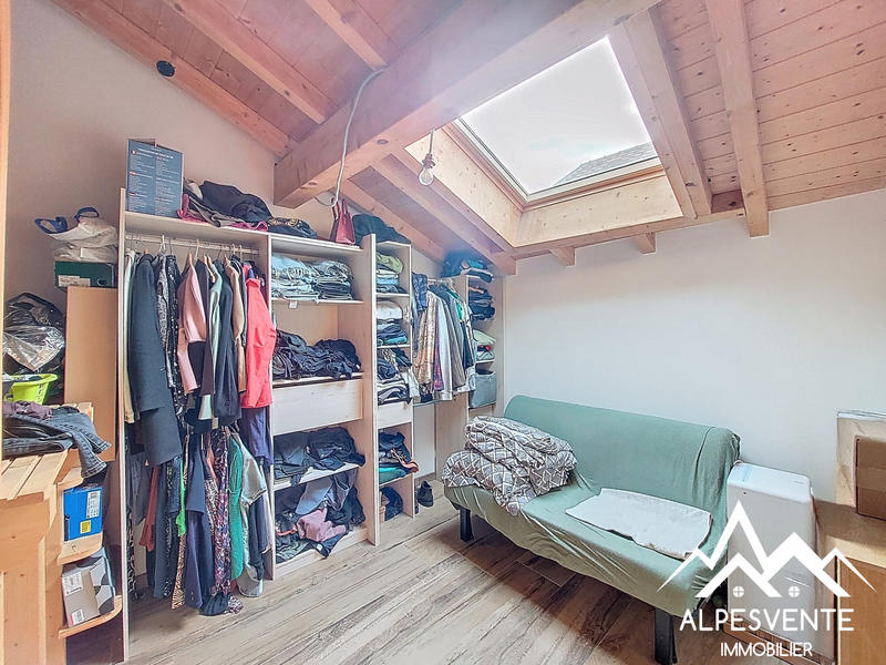 Maison - 97 m² - 4 pièces