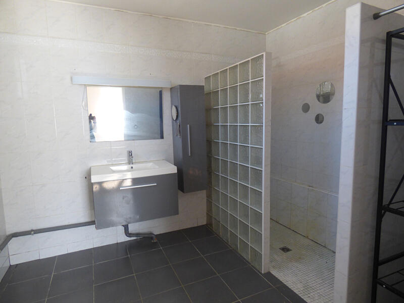 Maison - 160 m² - 7 pièces