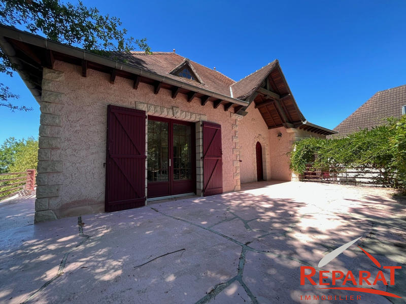 Maison - 188 m² - 6 pièces