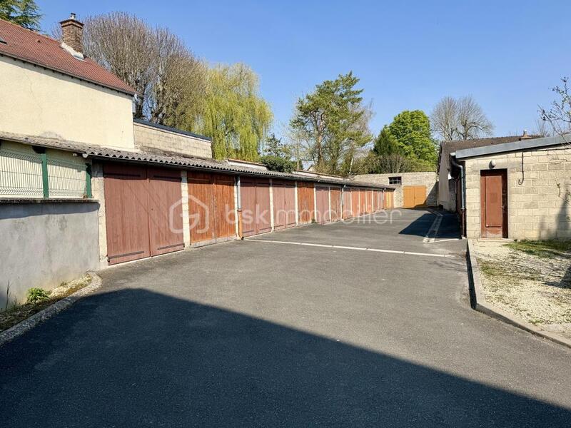 Appartement - 64 m² - 4 pièces