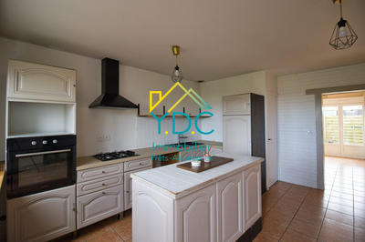 Maison - 84 m² - 4 pièces