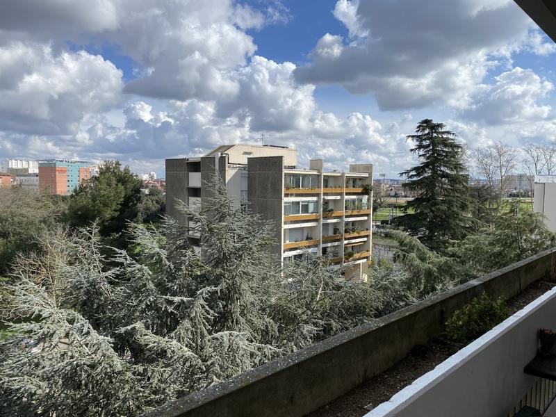 Appartement - 82 m² - 4 pièces