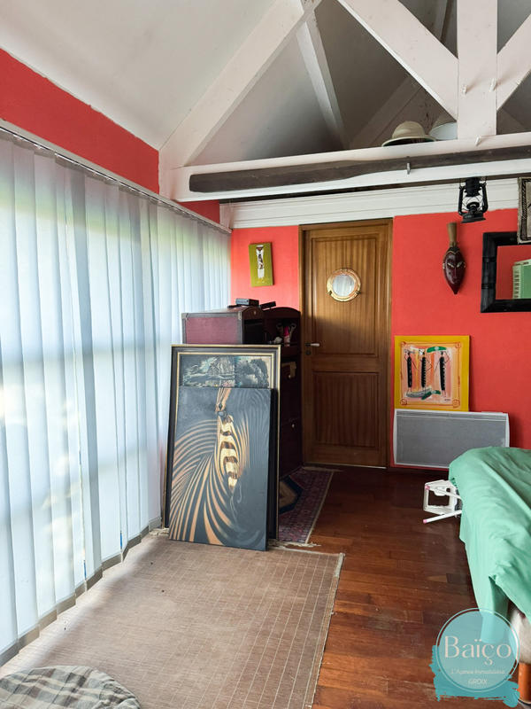 Maison - 80 m² - 5 pièces