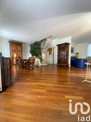 Maison - 131 m² - 6 pièces