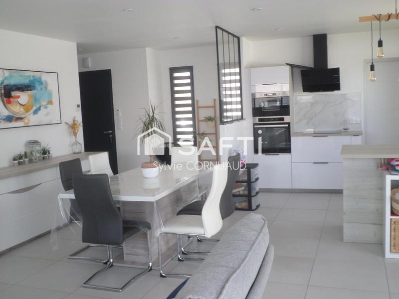 Maison - 105 m² - 5 pièces