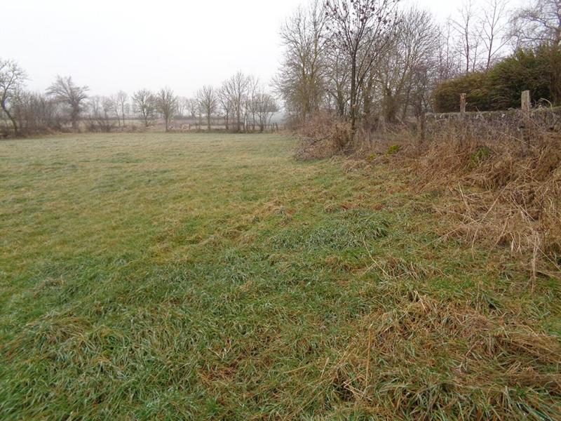 Terrain constructible - 3 296 m²