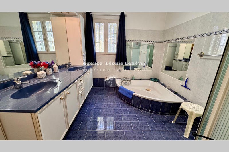 Maison - 133 m² - 4 pièces