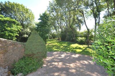 Maison - 500 m² - 11 pièces