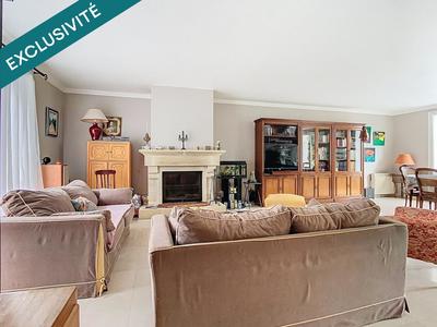 Maison - 170 m² - 5 pièces