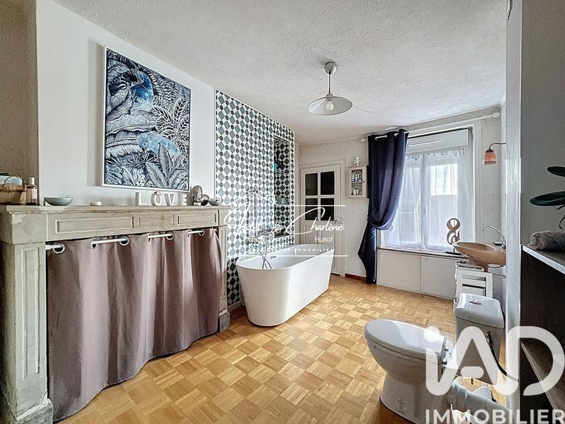 Maison de ville - 185 m² - 7 pièces