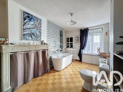 Maison de ville - 185 m² - 7 pièces