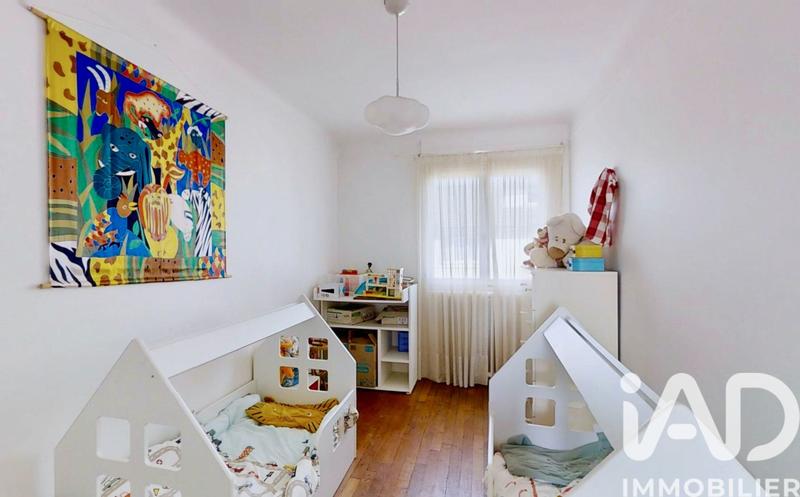 Maison - 176 m² - 7 pièces