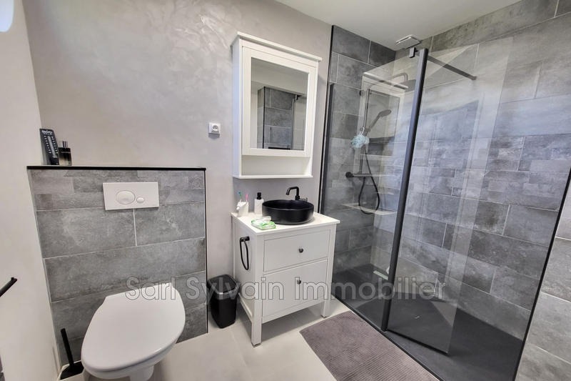 Maison - 191 m² - 7 pièces