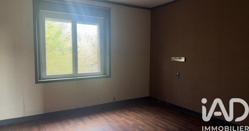 Maison - 280 m² - 10 pièces